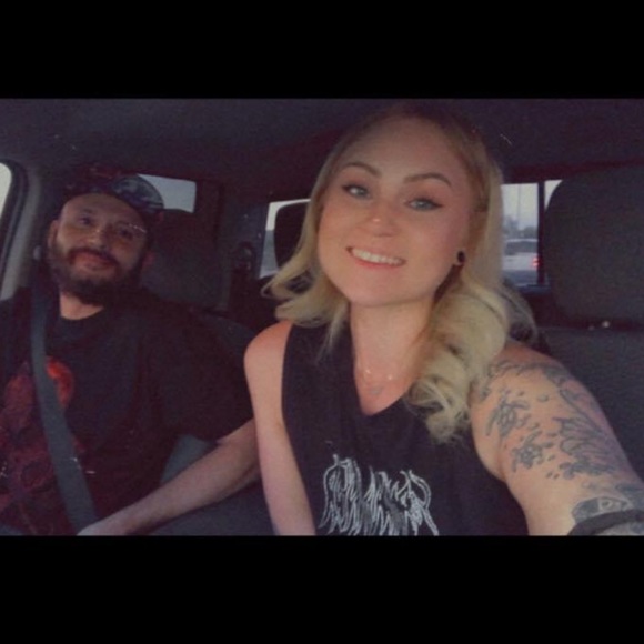 Meet your Posher, Charli - Picture 1 of 1